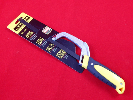 Ножовка-ручка по металлу STAYER, серия PROFESSIONAL, 24 TPI, 300 мм, обрезиненная рукоятка