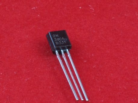 Биполярный транзистор 2N3906, 40V, TO-92