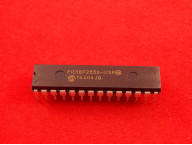 PIC18F2550-I/SP Микроконтроллер