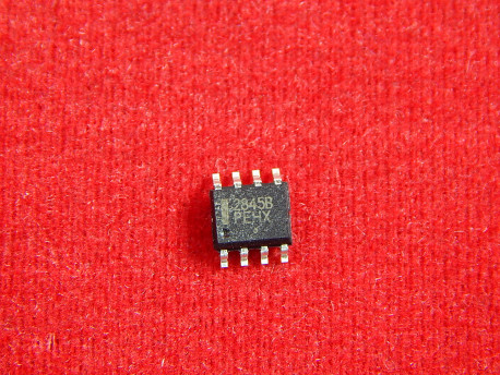 UC2845B Токовый ШИМ-контроллер, 30В, 1А, SO-8