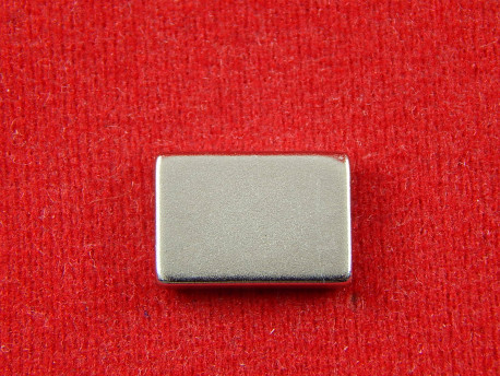 Неодимовый магнит прямоугольник, 15x10x3 мм