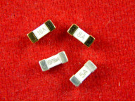 Керамический SMD предохранитель 2410, 250В, 6.2x2.5 мм