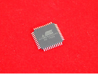 ATxmega32A4U-AU, Микроконтроллер 8/16-бит 