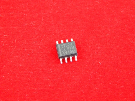 UCC37324 Двойной драйвер МОП-транзистора SOIC-8