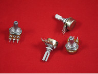 Резистор переменный (потенциометр) WH148-1A-2 (Вал: 20 мм)